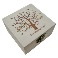 Ξύλινο αλουστράριστο τετράγωνο κουτί με πυρογραφία The Wishing Tree [20601319]