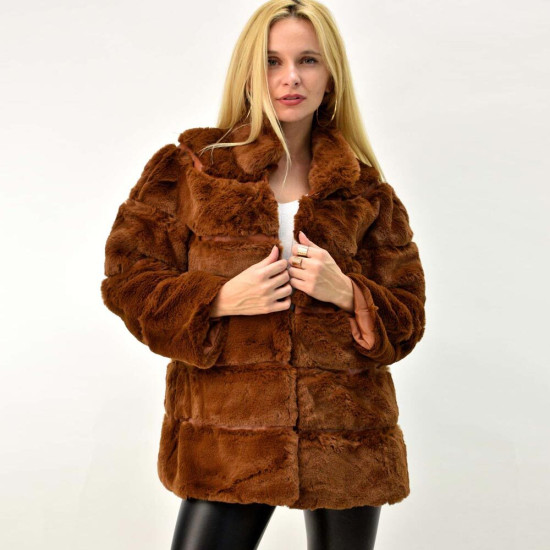 Γυναικείο παλτό γούνα με γιακά