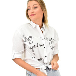 Γυναικείο πουκάμισο με στάμπα Enjoy your own company