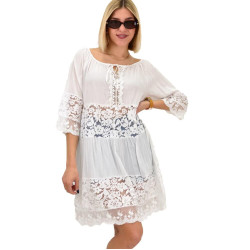 Γυναικεία φόρεμα-μπλούζα με δαντέλα και δέσιμο στο μπούστο