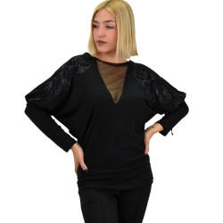 Γυναικεία μπλούζα κεντημένη με πέρλες και διαφάνεια 